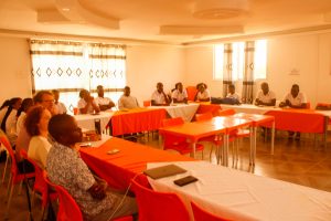 Meeting between COBEC staff and Vlinder Personnel.